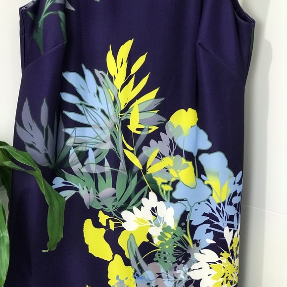 Scuba Dress by Gabby Skye - Picture 3 of 16